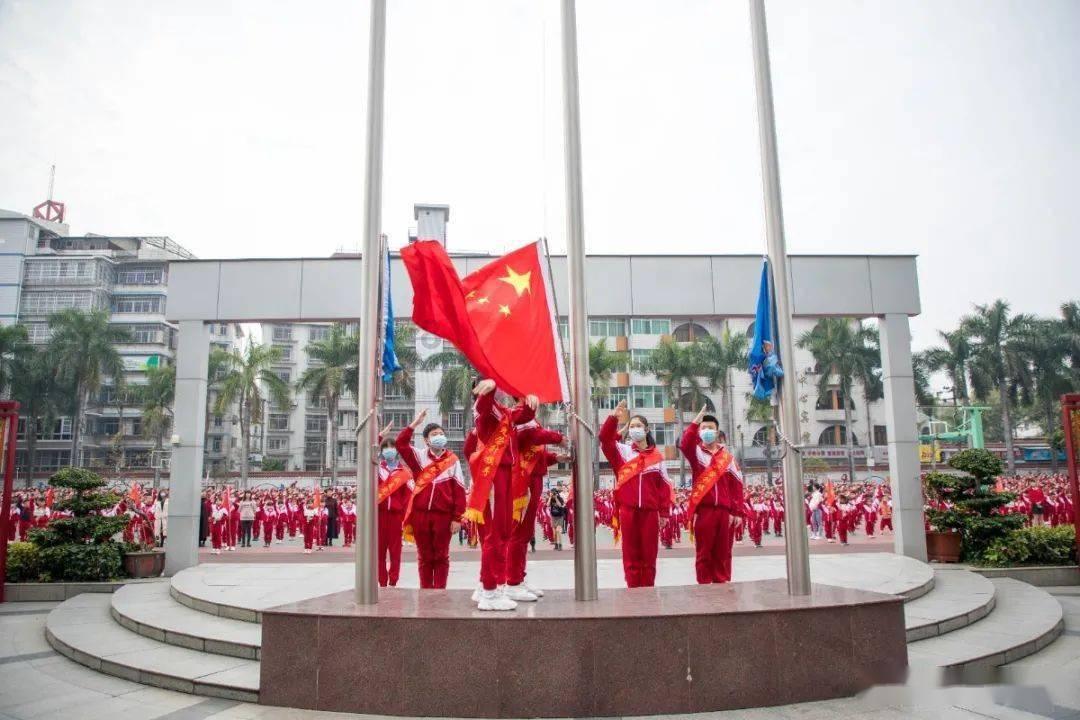 新夺宝英雄